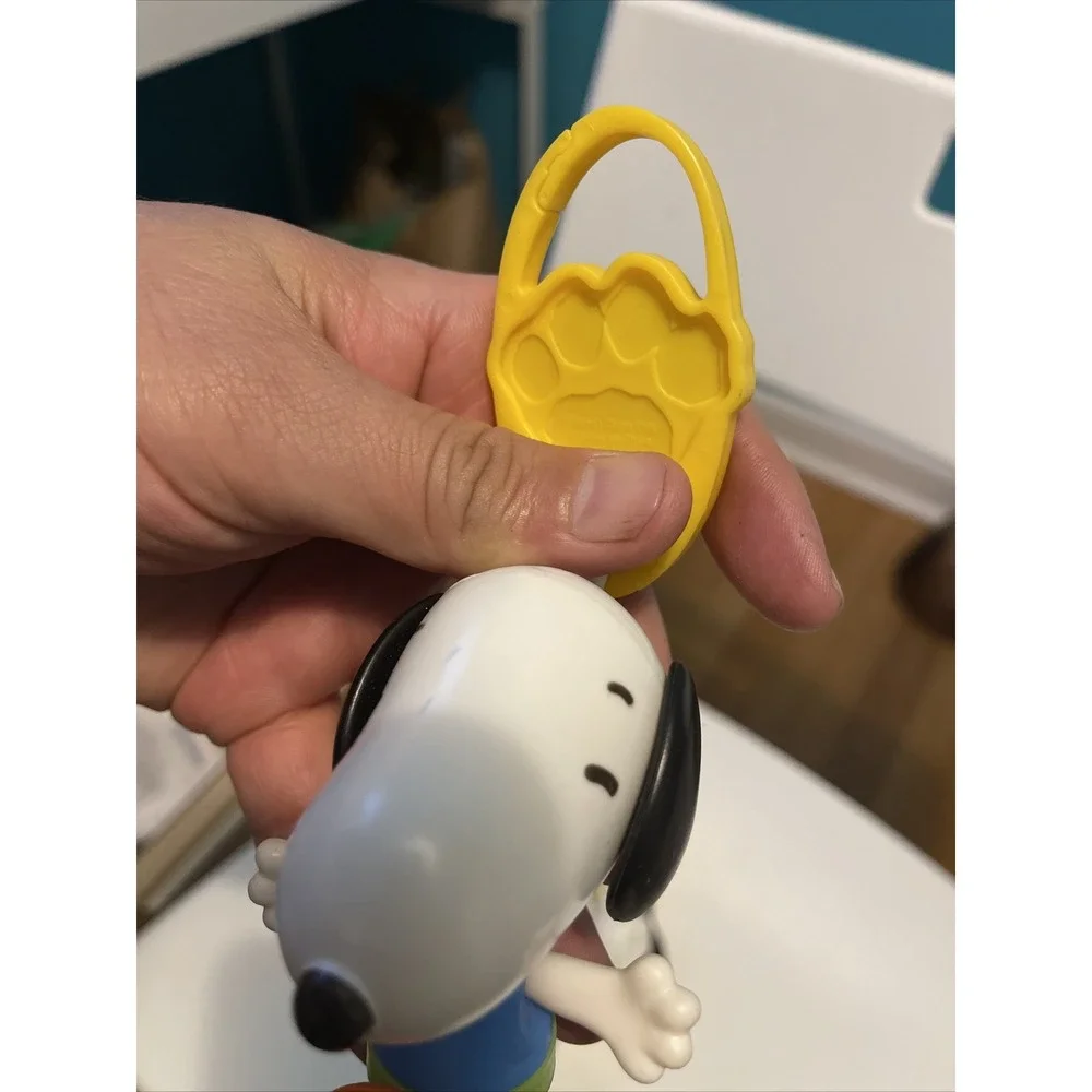 McDonalds peanuts basketball
